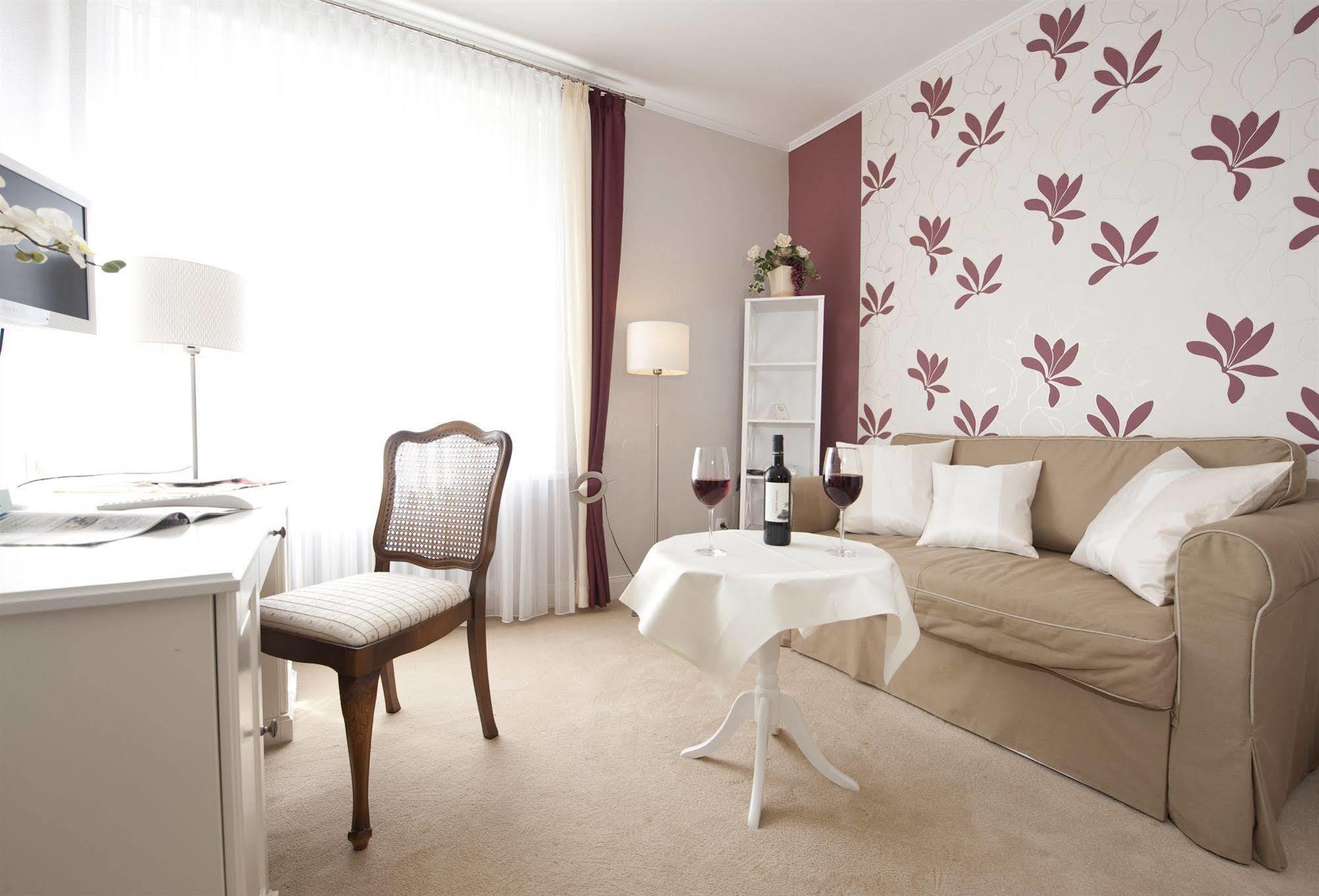 Boutiquehotel Das Haus Am Walde باد بيفينسون المظهر الخارجي الصورة